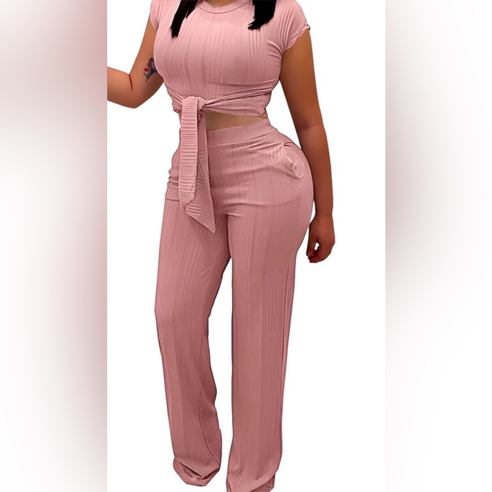 Woman's 2 Piece Outfit Pink Sexy Tie Front Crop Top Wide Leg Pants Set. - Picture 1 of 3